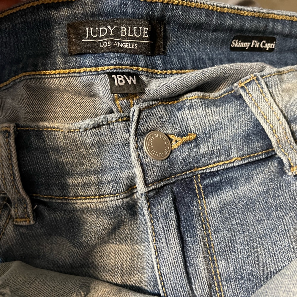 Judy blue capri
